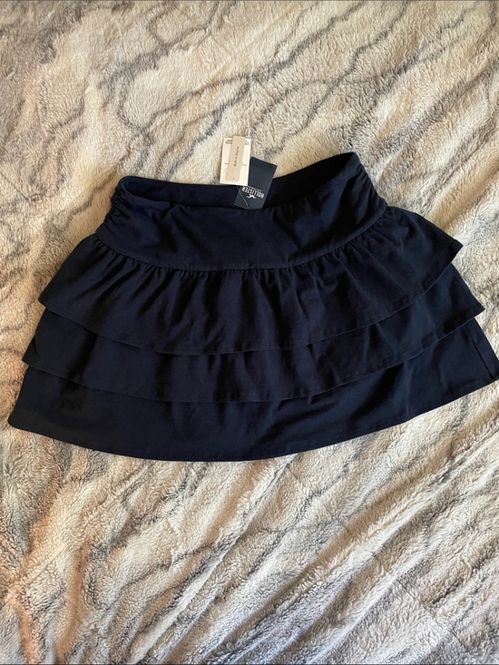 Hollister Dresses & Skirts - Tiered Ruffle Knit Mini Skort